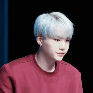 🕯 Suga kpop, 音楽, 歌手, アイドル, アジア, 男性, 有名人 telegram sticker