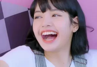 😆 Lisa person, frau, sängerin, kpop, lisa telegram sticker