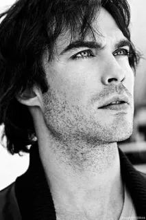 © Ian Somerhalder aktor, pria, potret, selebriti, tampan, hitam putih, wajah whatsapp sticker