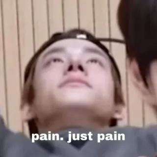 🙃 pain. just pain douleur, triste, épuisé, fatigué, malheureux telegram sticker