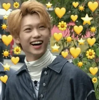 💛 Felix kpop, stray kids, idol, felix, mignon, coeurs, étoile telegram sticker