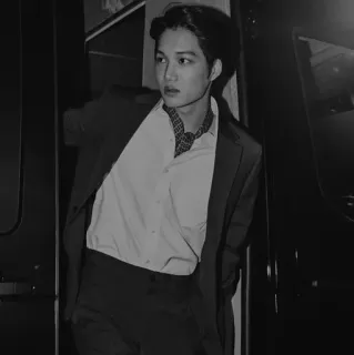 ⛓ Kai kpop, exo, kai, piosenkarz, idol, moda, garnitur, koreański telegram sticker