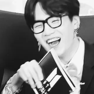 🖇 Suga K-Pop, BTS, cantante, Min Yoongi, musicista, idol, celebrità telegram sticker