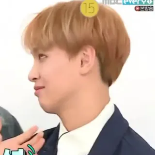 🙄 본방 persona, uomo, uomo, coreano, capelli biondi telegram sticker