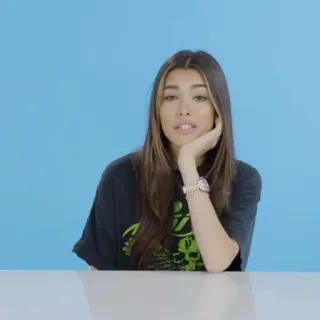 🌎 Madison Beer นักร้อง, คนดัง, นางแบบ, สวย, ผมสีน้ำตาล telegram sticker