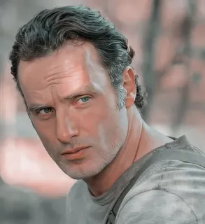 😒 Rick Grimes The Walking Dead ходячие мертвецы, рик граймс, эндрю линкольн, сериал, персонаж, зомби, апокалипсис whatsapp sticker