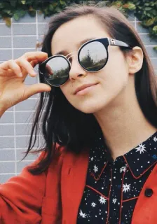 😊 femme, lunettes de soleil, veste rouge, mode, portrait whatsapp sticker