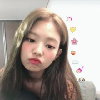 🤧 donna, selfie, carino, faccia, emoji, bellezza telegram sticker