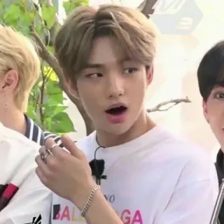 👤 whatsapp sticker