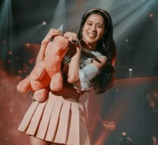 😁 Jisoo Jisoo, Blackpink, K-pop, penyanyi, idola, imut, merah muda whatsapp sticker