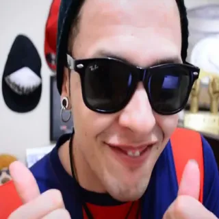 🕶 whatsapp sticker