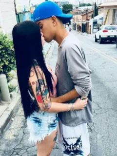 😍 カップル, キス, ロマンス, 街, 若者 whatsapp sticker