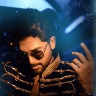 🔥 Yaduvanshiy Sumit persona, indio, actor, hombre, gafas de sol telegram sticker
