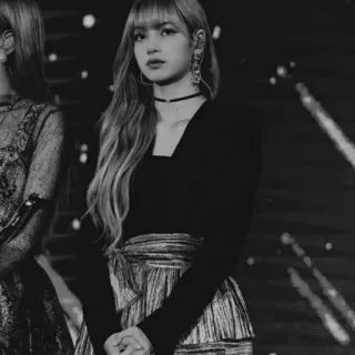 🎶 Lisa リサ, K-POP, 歌手, ダンサー, BLACKPINK telegram sticker