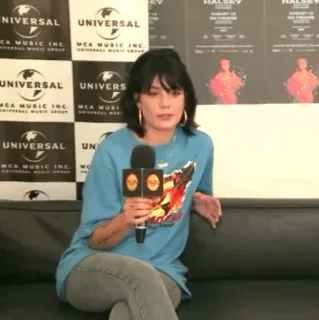 🕊 Halsey UNIVERSAL
CA MUSIC INC
UNIVERSAL
MCA MUSIC INC
UNIVERSAL
MCA MUSIC INC 海尔希, 音乐, 歌手, 名人, 采访 telegram sticker