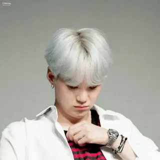 ☁️ Suga K-POP, 歌手, アイドル, ミュージシャン, 男性, 銀髪 telegram sticker