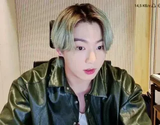 😳 Jungkook человек, певец, мужчина, kpop, артист, айдол whatsapp sticker