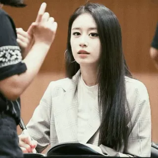 ✖️ offensive gesture, middle finger, woman, disrespectful whatsapp sticker