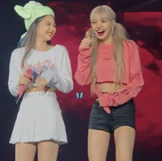 ᴊᴇɴʟɪsᴀ ✯ @blackpink_st | :: @fStikBot whatsapp stickers