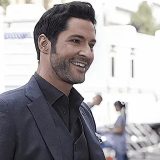 😂 Lucifer Morningstar Lucifer Lucifer, Lucifer Morningstar, Tom Ellis, Chương trình TV, Ác quỷ, Tội phạm, Fantasy telegram sticker