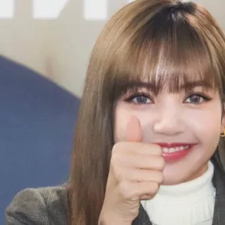 👍 Lisa Lisa, Polegar para cima, K-pop, Cantora, Ídolo, Feminino, Asiática telegram sticker