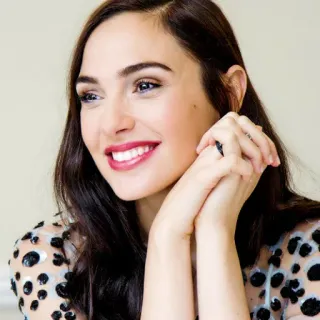 😌 Gal Gadot actress, celebrity, woman, portrait, beautiful, smile telegram sticker