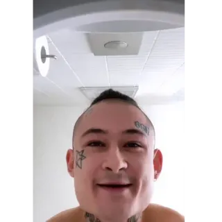 🚽 Morgenstern русский рэпер, татуированный, мужчина, селфи, человек telegram sticker