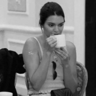 🧷 Tni donna, bevanda, bianco e nero, caffè, tè telegram sticker