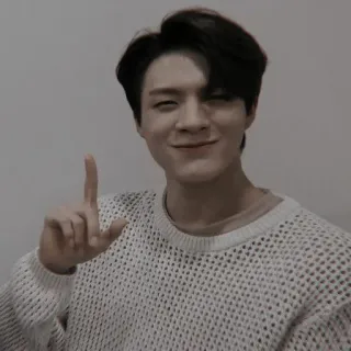 🏹 persona, hombre, sonrisa, dedo, suéter whatsapp sticker