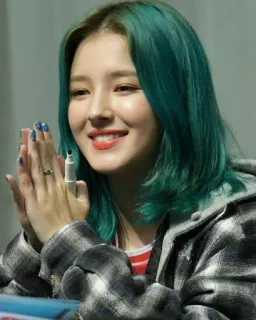 🙏 Nancy kpop, idole, chanteuse, femme, célébrité, portrait telegram sticker