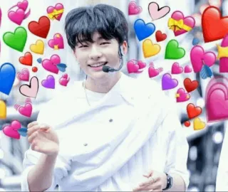 💛 coeurs, amour, sourire, kpop, mignon, fan, adorant telegram sticker