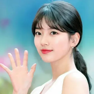 ☃️ Bae Suzy แบซูจี, นักแสดงเกาหลี, ไอดอลเคป๊อป, นักร้อง, นักแสดง, คนดังเกาหลี telegram sticker