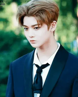 🌦 portrait, man, suit, tie, korean telegram sticker