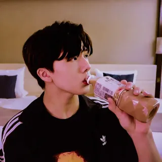 🍺 person, man, drinking, bottle, beverage telegram sticker