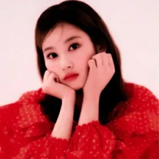 🧺 portrait, femme, personne, fille, robe rouge, beauté telegram sticker
