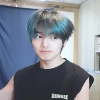 😕 whatsapp sticker