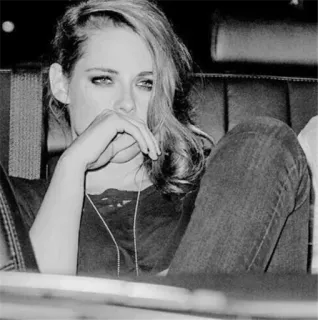 🌿 Kristen Stewart Kristen Stewart, actress, celebrity, portrait, black and white, woman telegram sticker