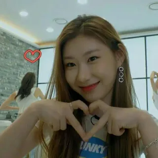 ❤️ phụ nữ, trái tim, kpop, dễ thương, cô gái, tim ngón tay telegram sticker