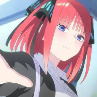 🦋 Nino Nakano The Quintessential Quintuplets Anime, Pelo rojo, Chica, Sonrisa, The Quintessential Quintuplets, Nino Nakano telegram sticker