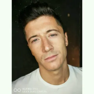 😏 Robert Lewandowski futbolista, atleta, Lewandowski, jugador de fútbol telegram sticker
