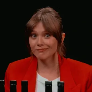 🧋 Elizabeth Olsen actress, celebrity, portrait, elizabeth olsen telegram sticker