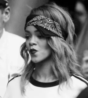 💸 Rihanna singer, celebrity, bandana, portrait, woman telegram sticker