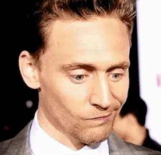 😕 Tom Hiddleston Tom Hiddleston, ator, celebridade, pessoa, homem telegram sticker