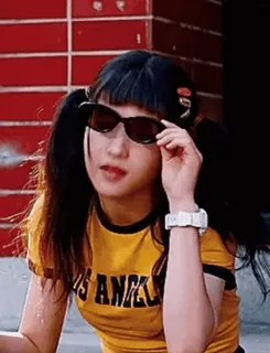 🤩 LOS ANGELES 女孩, 女人, 太阳镜, T恤, 风格, 时尚, 洛杉矶 telegram sticker