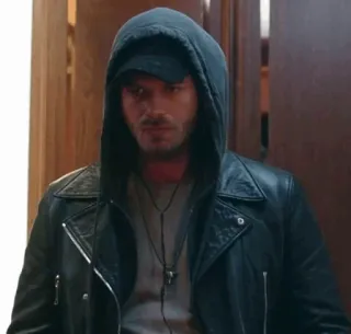💱 homme, sweat à capuche, veste en cuir, portrait, intérieur, personne telegram sticker