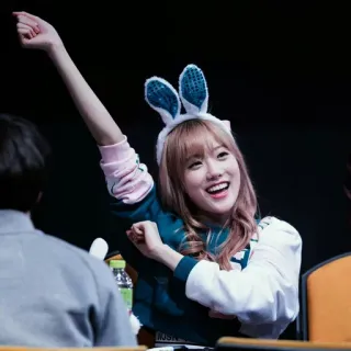 🎄 女性, うさ耳, 笑顔, 韓国, アイドル, 幸せ telegram sticker