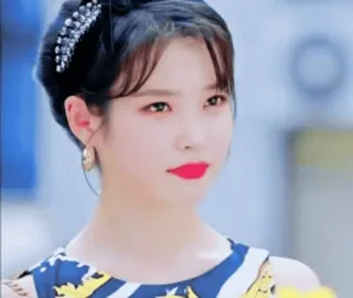 😊 IU Coreano/a, Cantor/a, Atriz, Celebridade, Mulher, Beleza whatsapp sticker