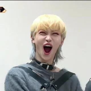 🥳 kpop, krzyk, piosenkarz, krzyczeć, idol telegram sticker