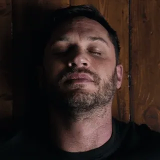 😳 uomo, ritratto, occhi chiusi, barba, Tom Hardy, attore whatsapp sticker