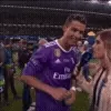 🥳